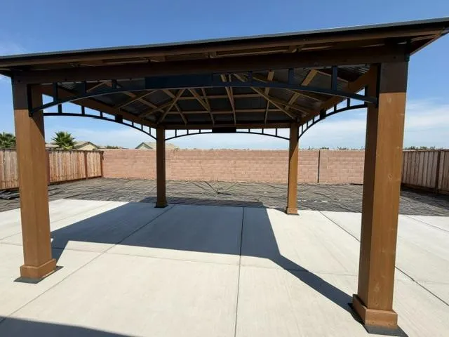 300 Birch Ranch Way Patterson, CA 95363