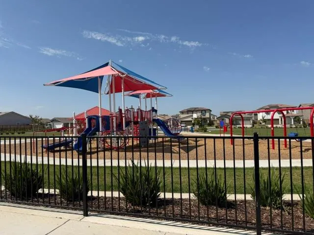 300 Birch Ranch Way Patterson, CA 95363