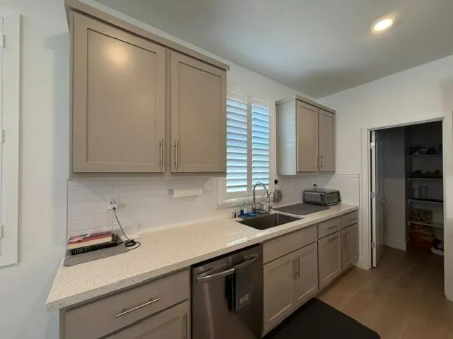 300 Birch Ranch Way Patterson, CA 95363