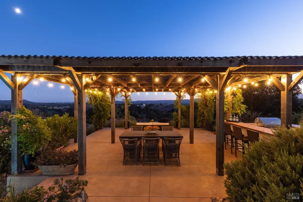 2100 Atlas Peak Road Napa, CA 94558