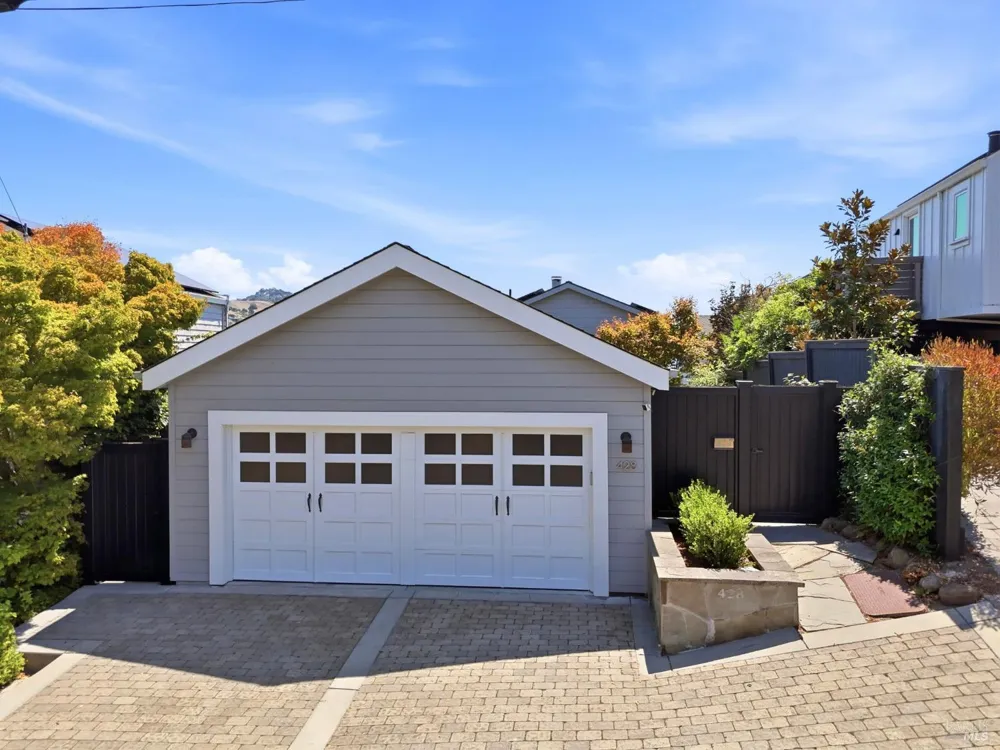 428 Greenwood Beach Road Tiburon, CA 94920