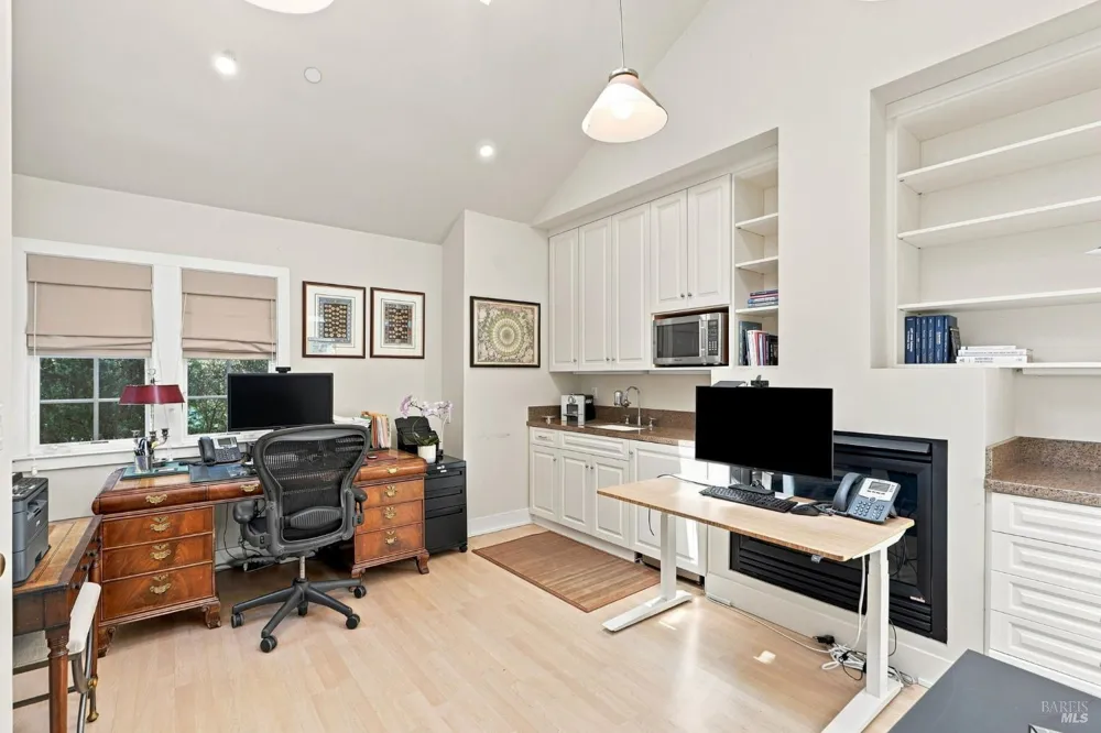 428 Greenwood Beach Road Tiburon, CA 94920