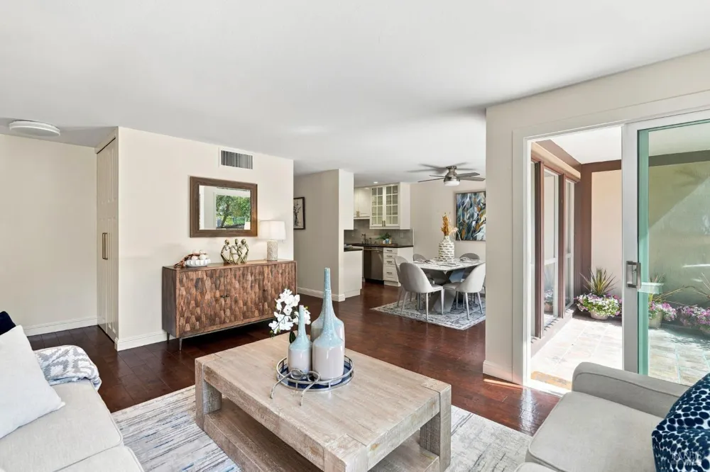 54 Surrey Lane San Rafael, CA 94903