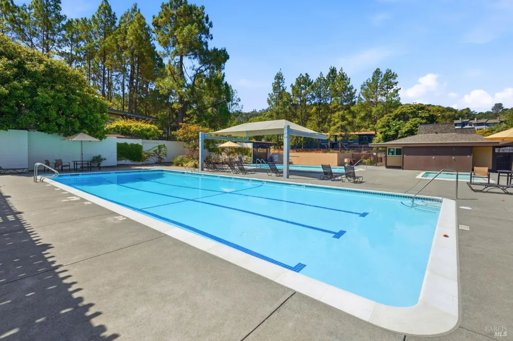 54 Surrey Lane San Rafael, CA 94903