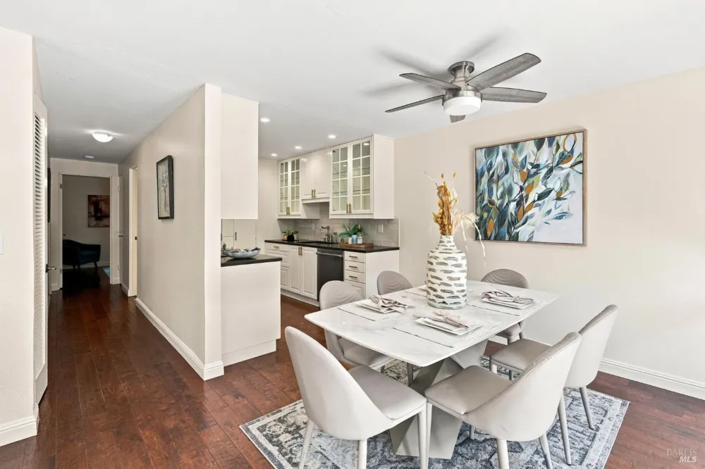 54 Surrey Lane San Rafael, CA 94903