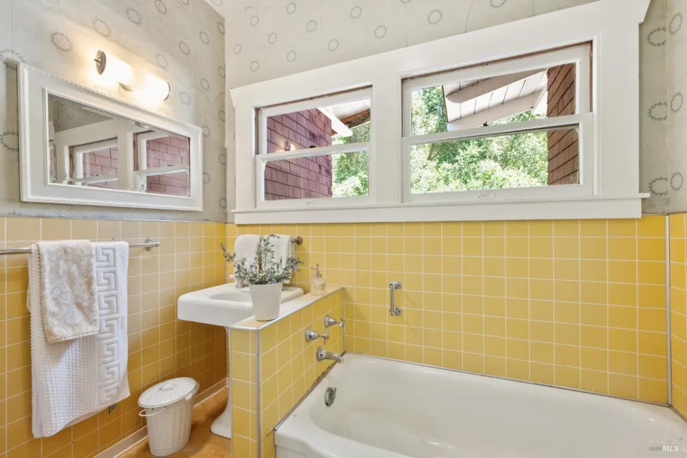 4100 Petrified Forest Road Calistoga, CA 94515