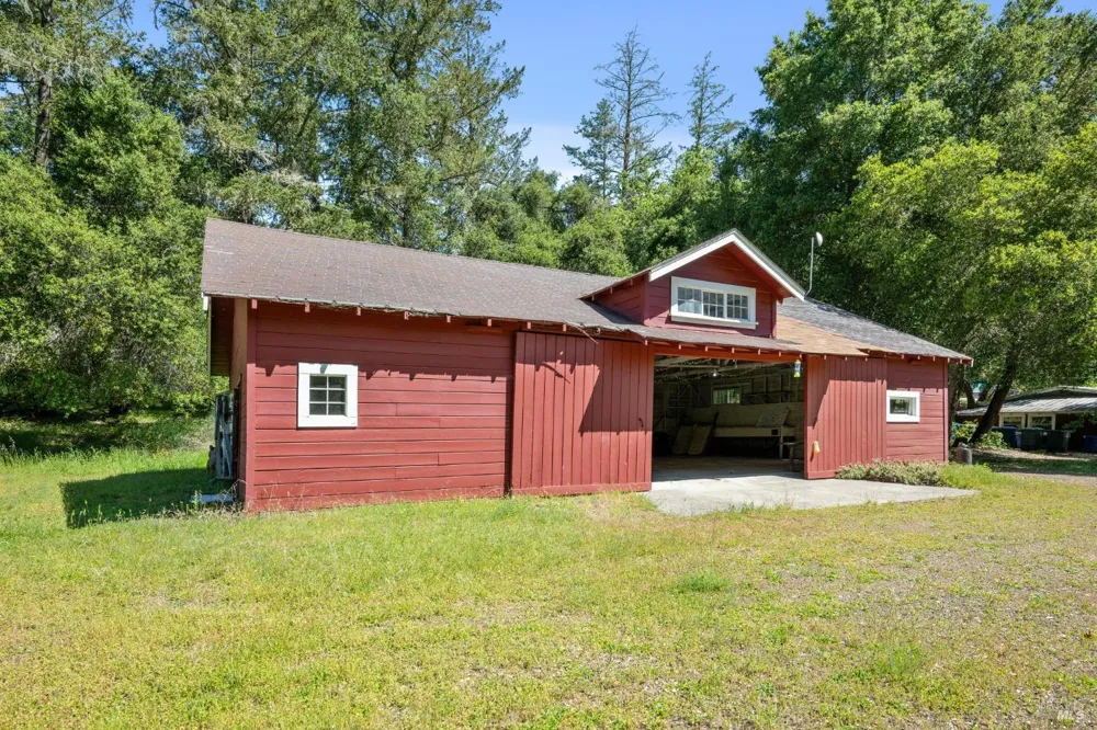 4100 Petrified Forest Road Calistoga, CA 94515