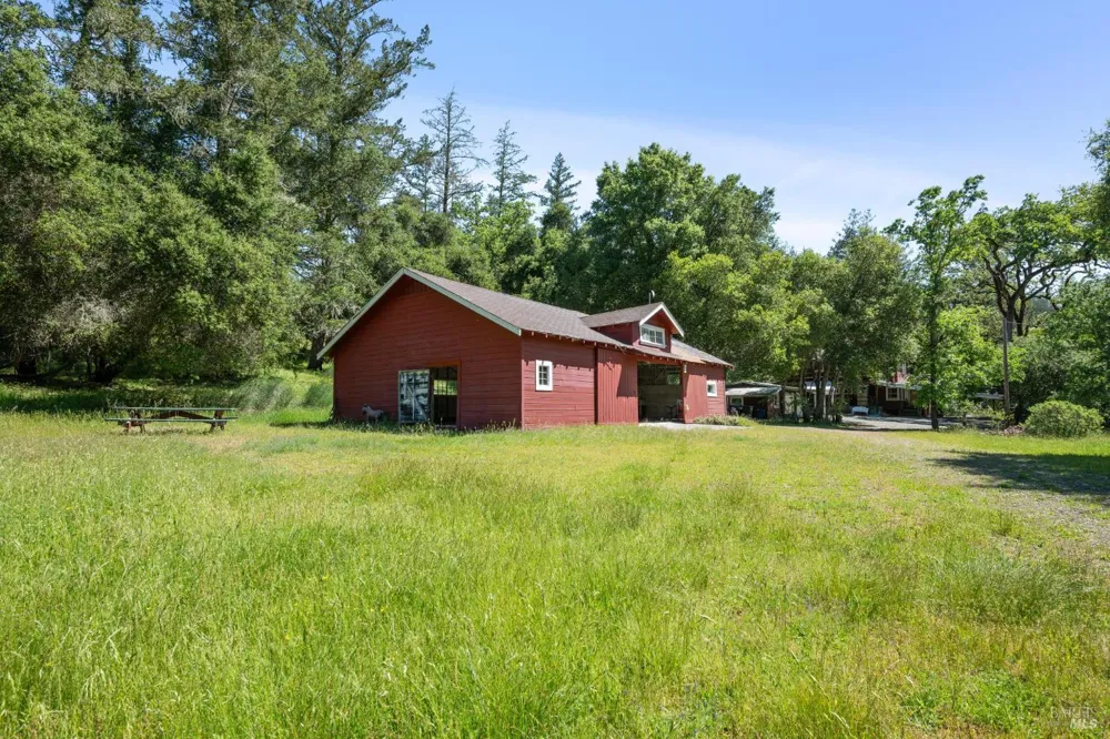 4100 Petrified Forest Road Calistoga, CA 94515