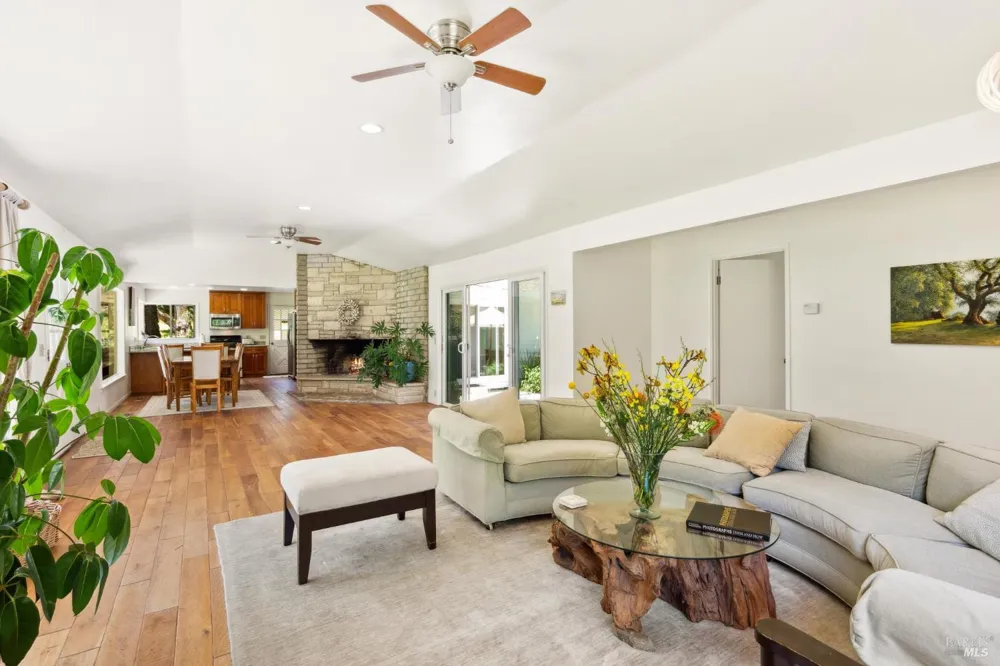 4100 Petrified Forest Road Calistoga, CA 94515