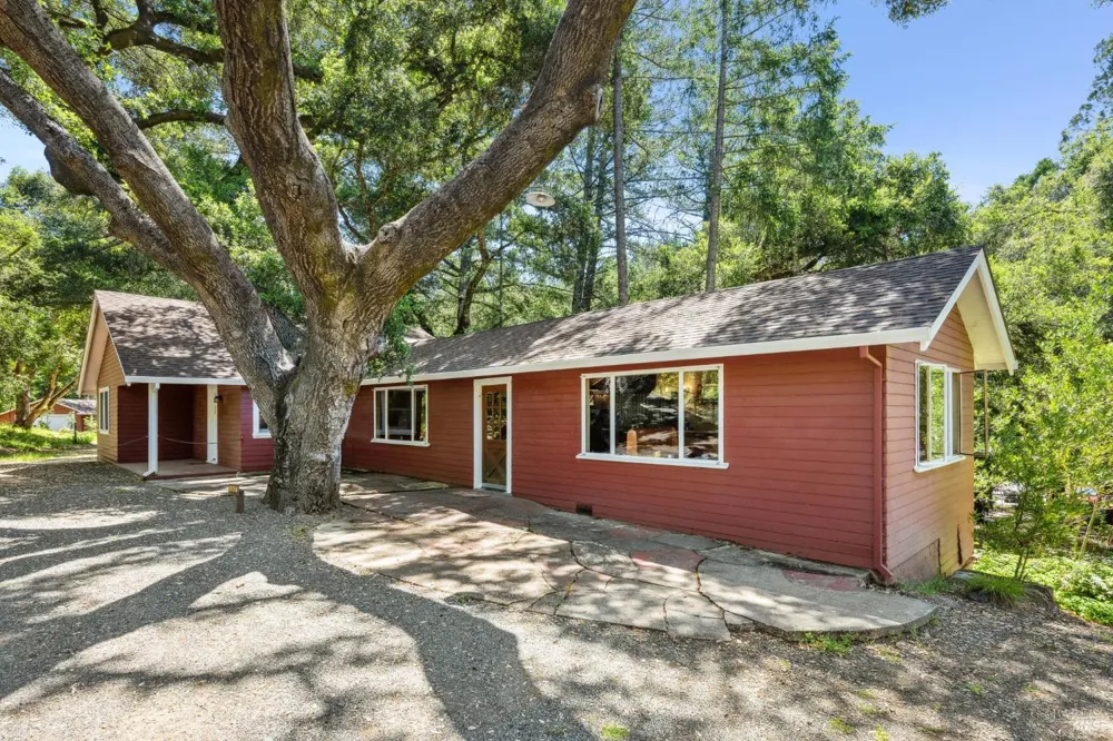 4100 Petrified Forest Road Calistoga, CA 94515