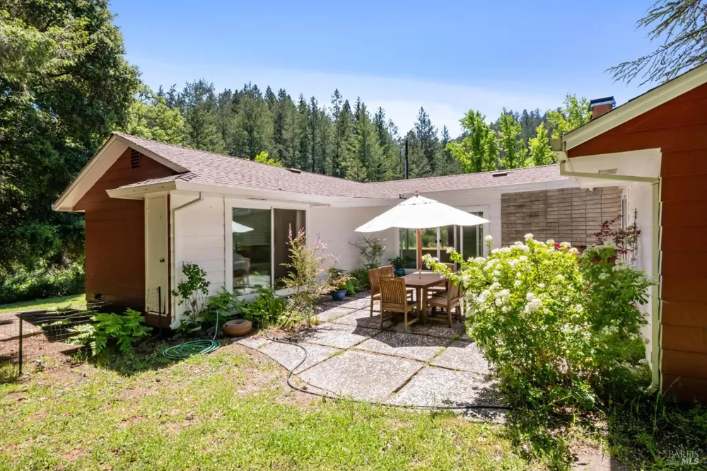 4100 Petrified Forest Road Calistoga, CA 94515