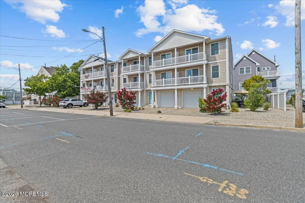 304 Halsey Avenue #E Ortley Beach, NJ 08751