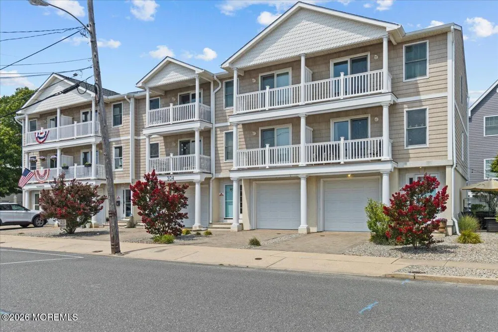 304 Halsey Avenue #E Ortley Beach, NJ 08751