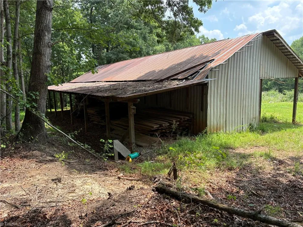 207 Cockerham Road Elkin, NC 28621