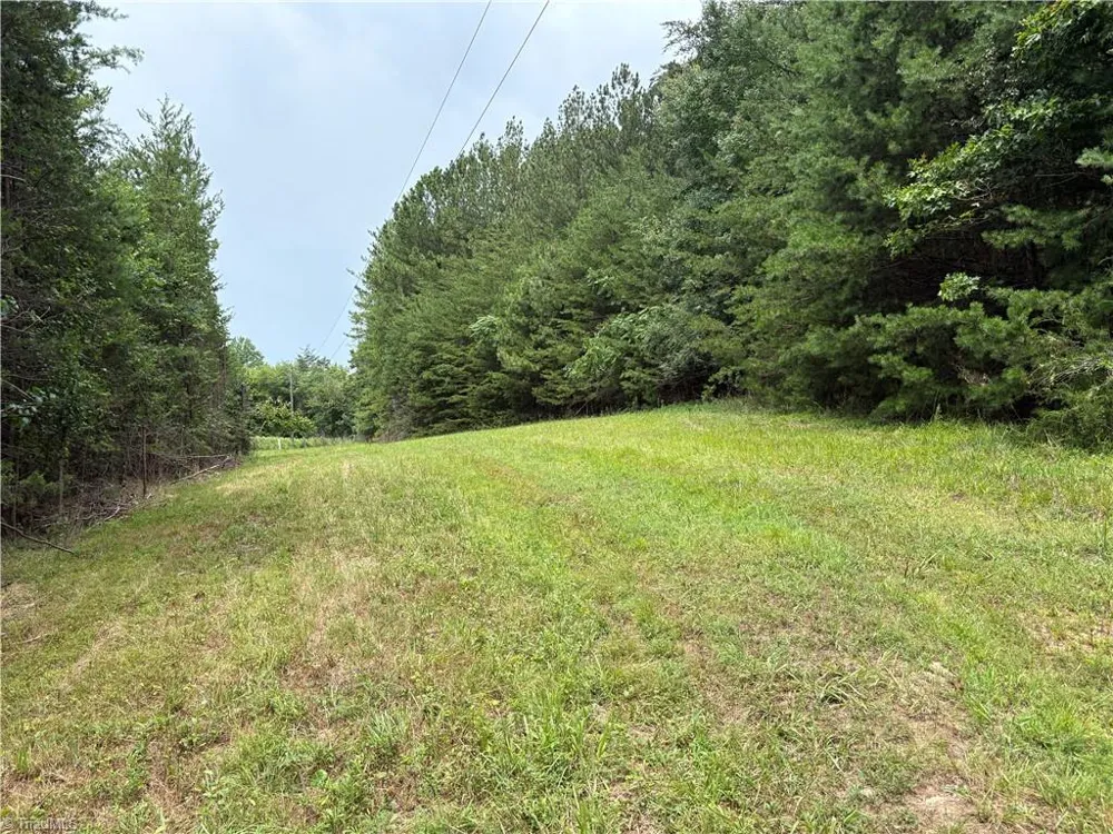207 Cockerham Road Elkin, NC 28621