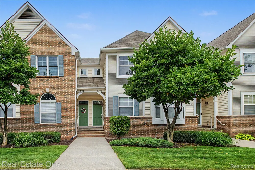 2202 Paradise Trail Oxford Charter Township, MI 48371