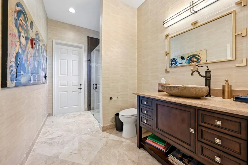 1664 VICTORIA POINTE LANE Weston, FL 33327