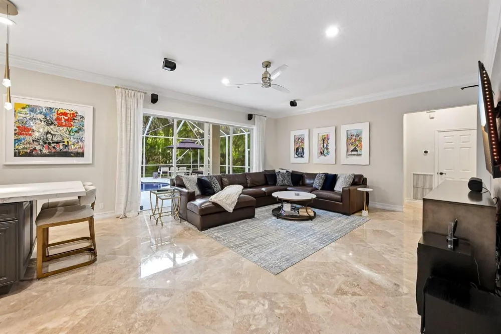 1664 VICTORIA POINTE LANE Weston, FL 33327
