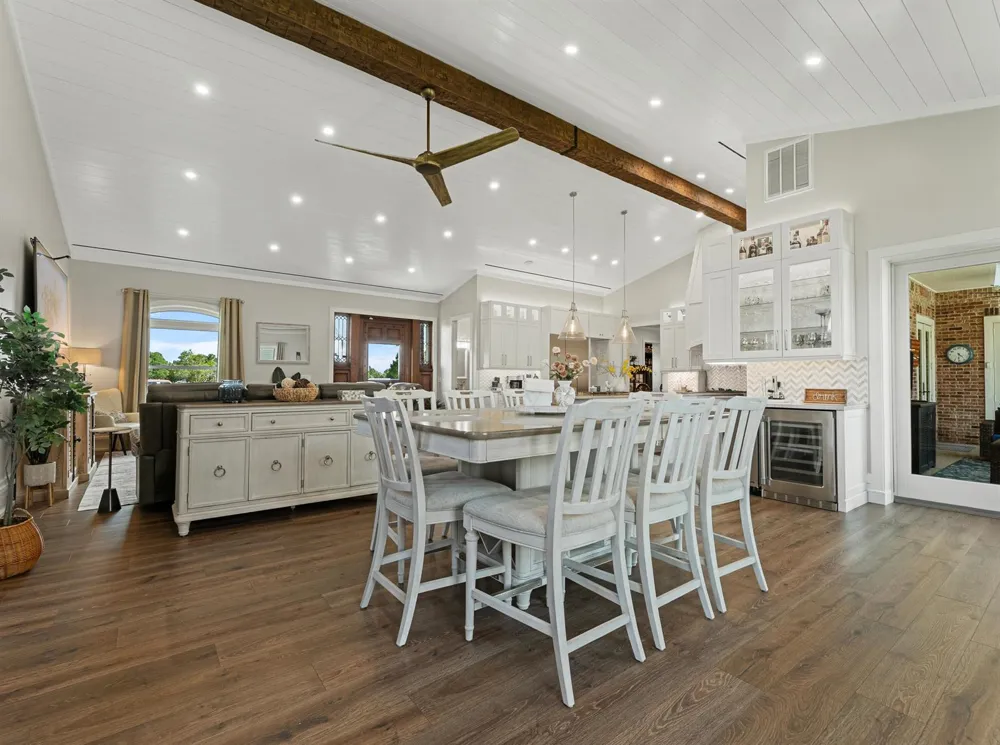 7090 49th Street Vero Beach, FL 32967