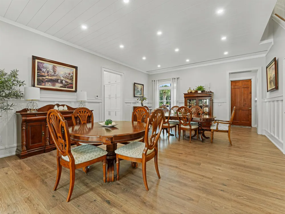 7090 49th Street Vero Beach, FL 32967