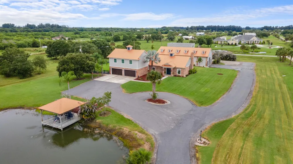 7090 49th Street Vero Beach, FL 32967