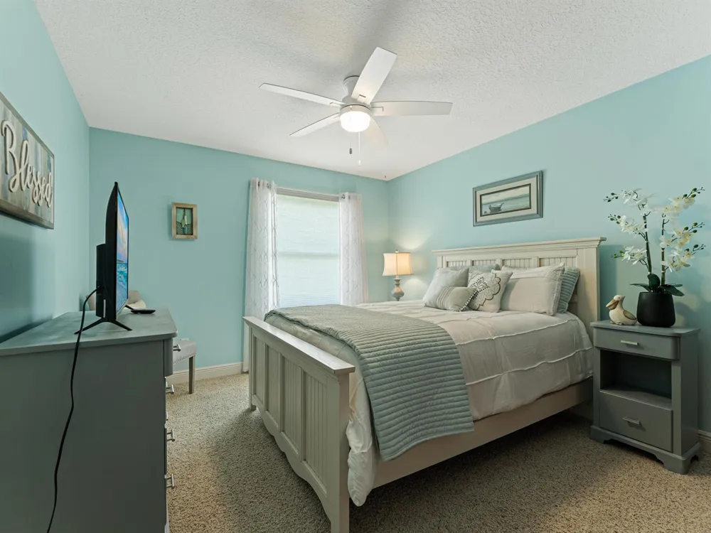7090 49th Street Vero Beach, FL 32967