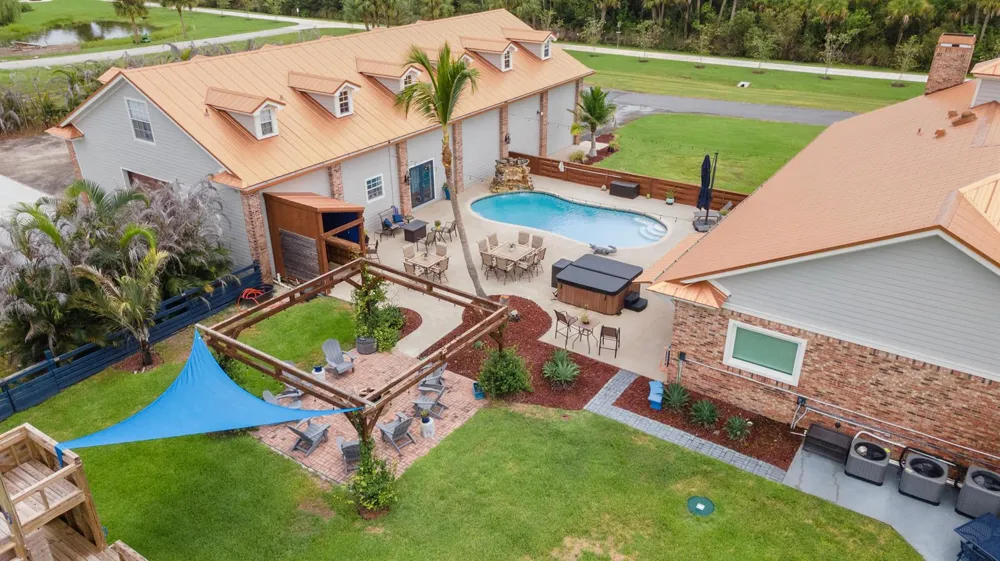 7090 49th Street Vero Beach, FL 32967