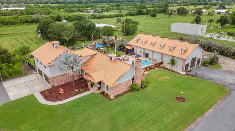 7090 49th Street Vero Beach, FL 32967