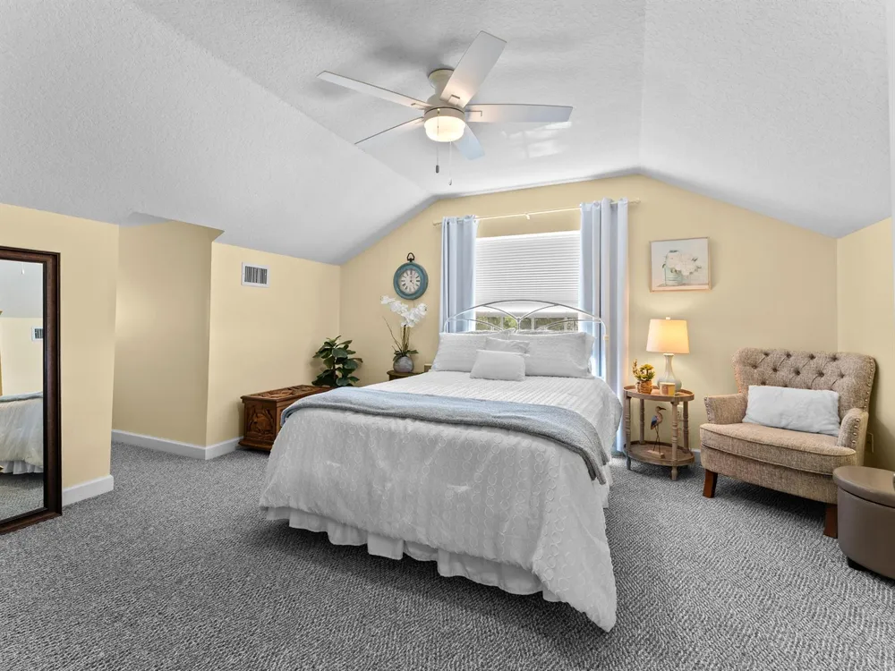 7090 49th Street Vero Beach, FL 32967