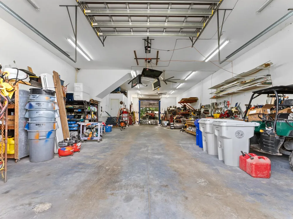 7090 49th Street Vero Beach, FL 32967