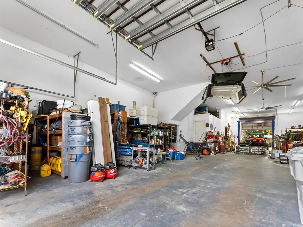 7090 49th Street Vero Beach, FL 32967