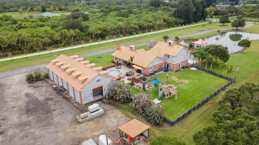 7090 49th Street Vero Beach, FL 32967