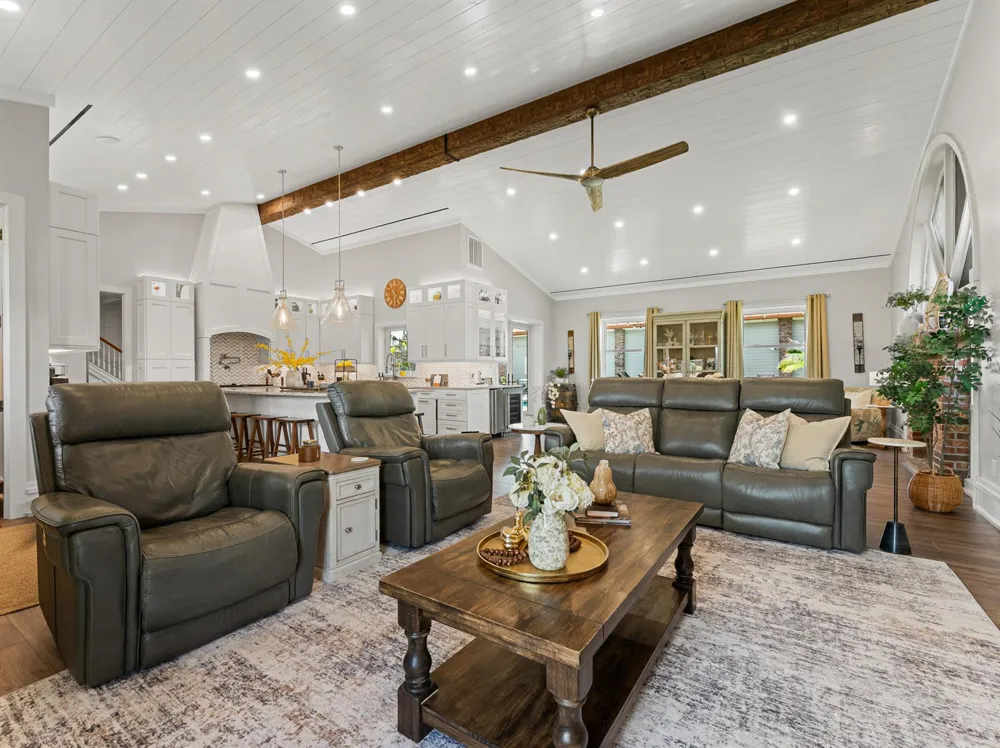 7090 49th Street Vero Beach, FL 32967