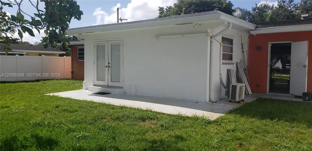 8351 Johnson St Pembroke Pines, FL 33024