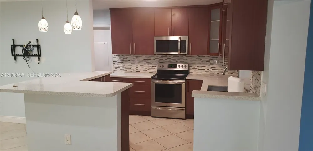 8351 Johnson St Pembroke Pines, FL 33024