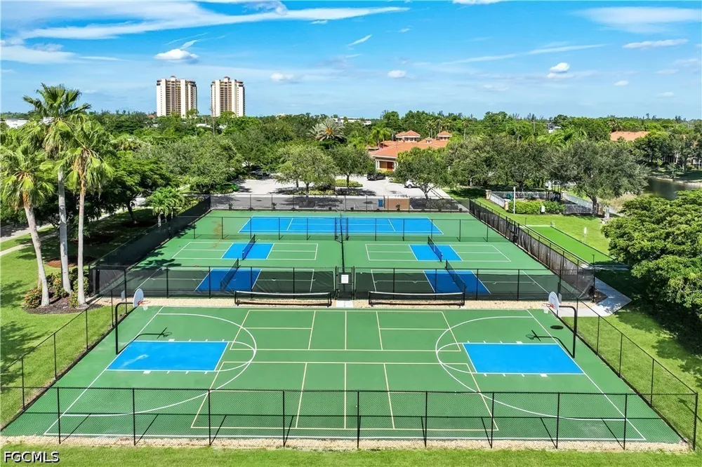 Avon Park Circle Fort Myers, FL 33912