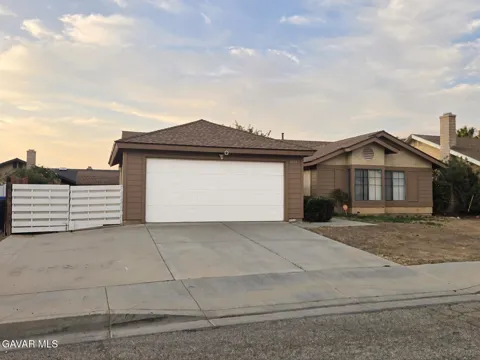 3851 Triton Drive