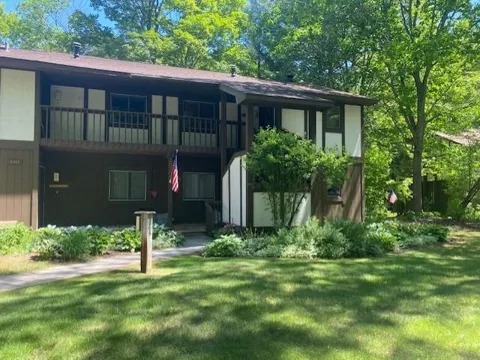 6865 Pinebrook Drive