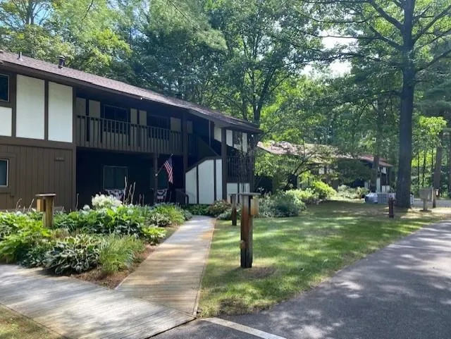6865 Pinebrook Drive Custer Township, MI 49615