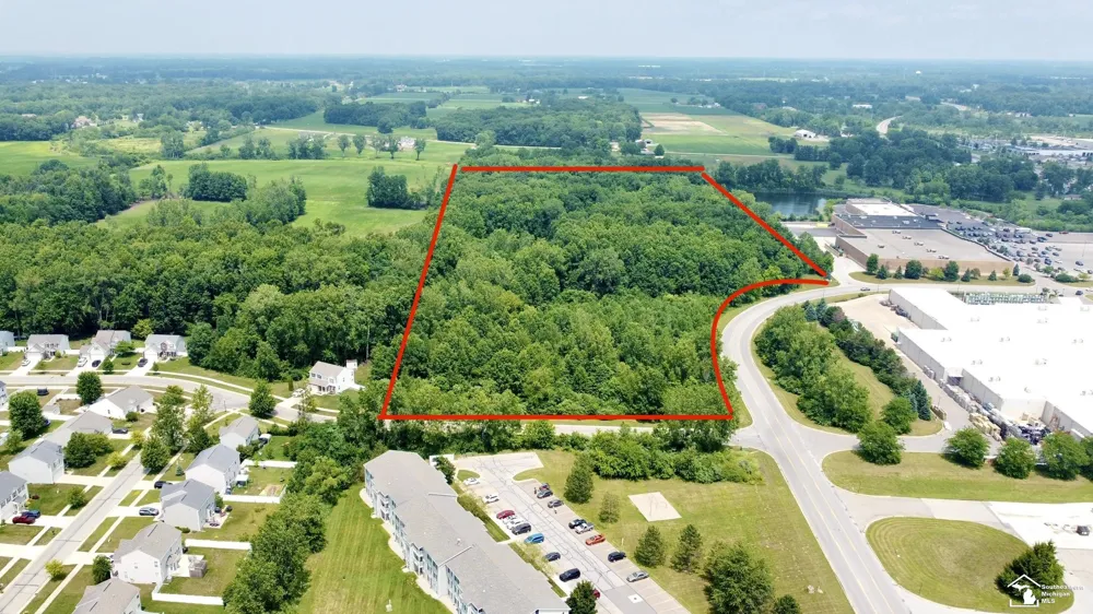 Mall Road Frenchtown Township, MI 48162