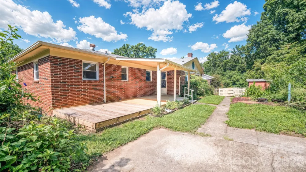 116 Clark Street Morganton, NC 28655