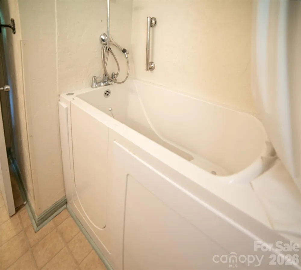116 Clark Street Morganton, NC 28655