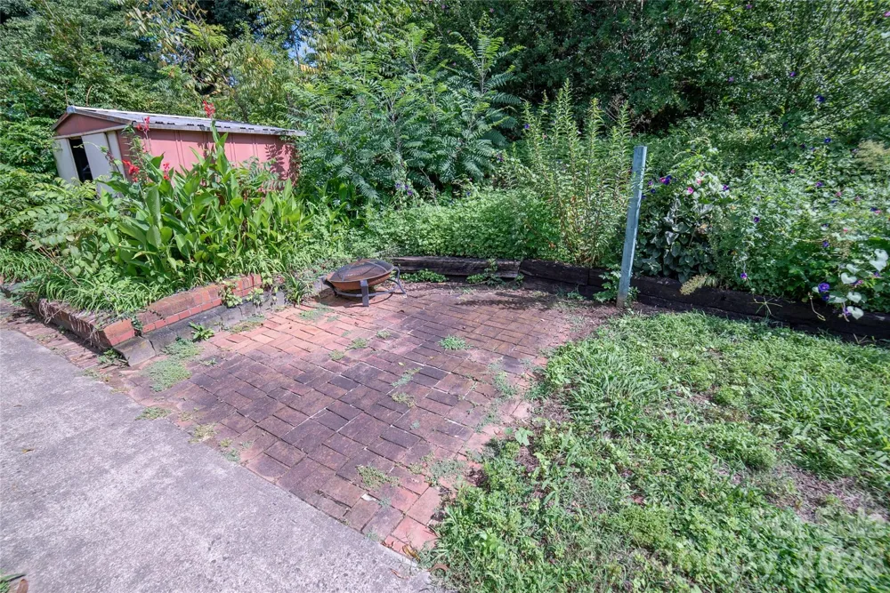 116 Clark Street Morganton, NC 28655