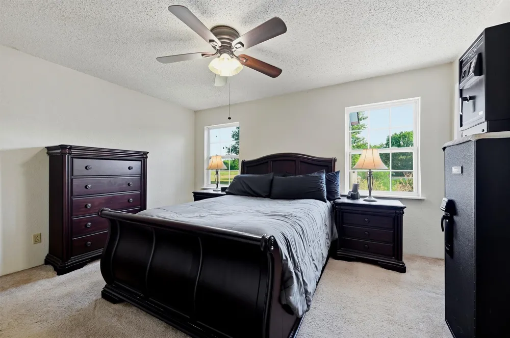 27513 State Highway 56 Whitesboro, TX 76273