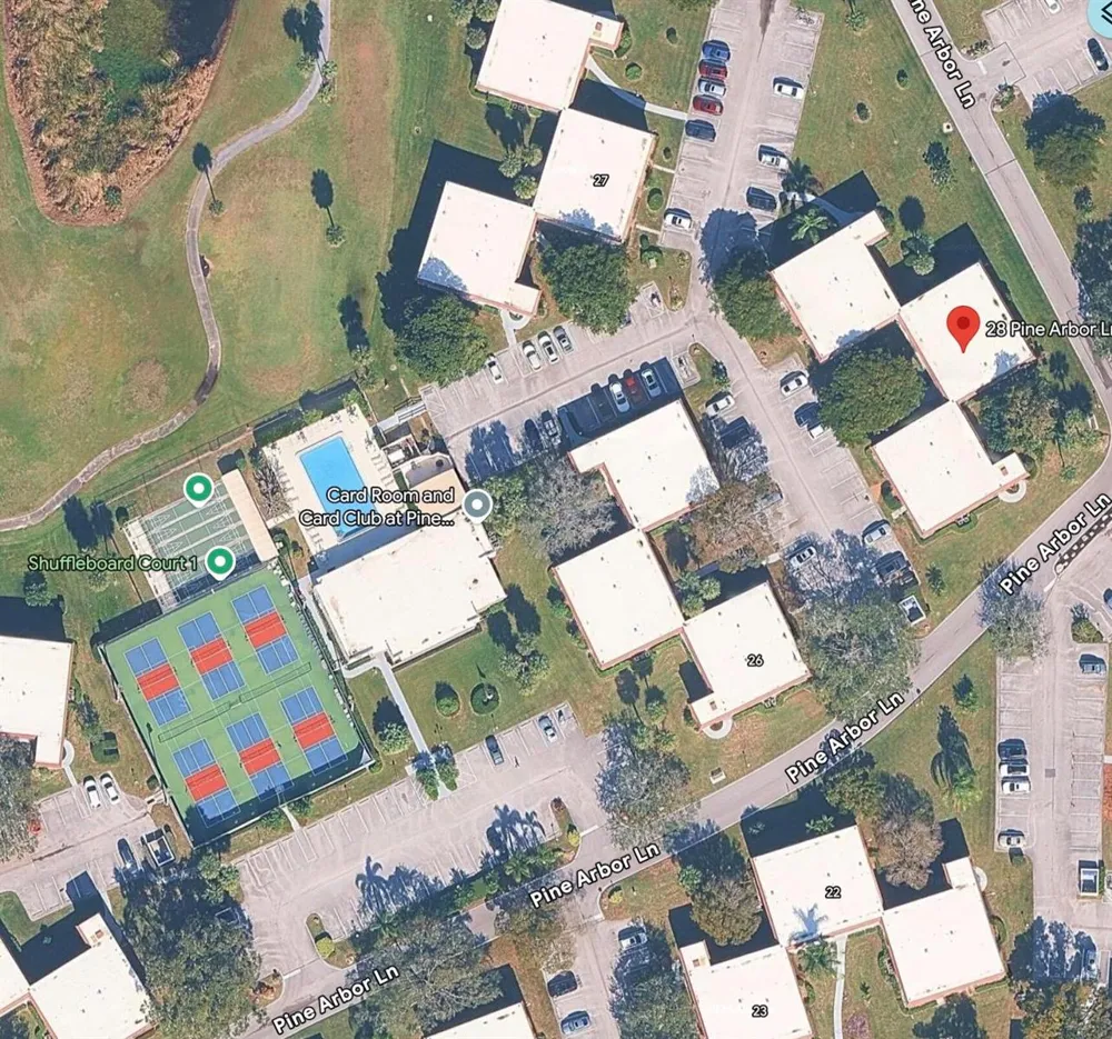 28 PINE ARBOR #105 Vero Beach, FL 32962
