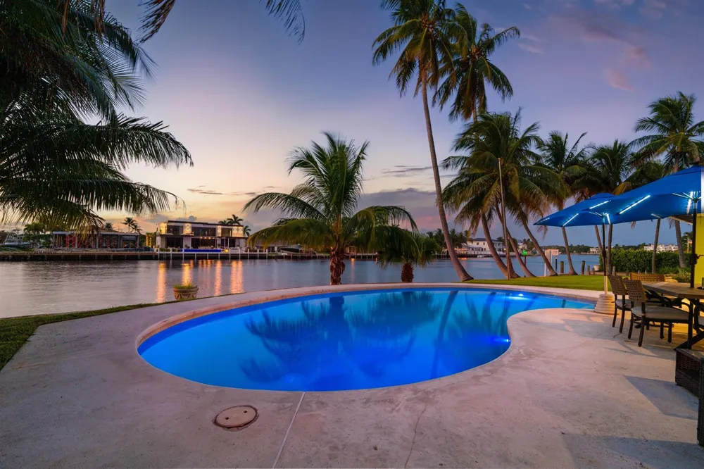 2605 RIVERSIDE DRIVE Pompano Beach, FL 33062