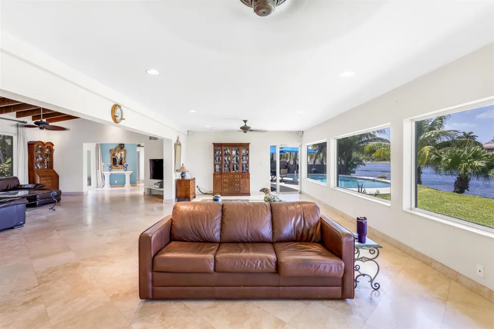 2605 RIVERSIDE DRIVE Pompano Beach, FL 33062