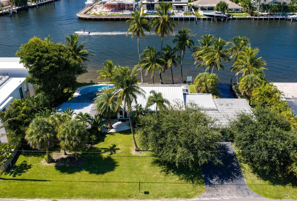 2605 RIVERSIDE DRIVE Pompano Beach, FL 33062
