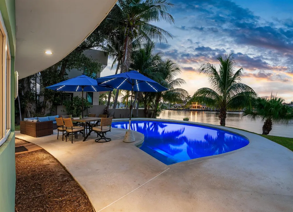 2605 RIVERSIDE DRIVE Pompano Beach, FL 33062