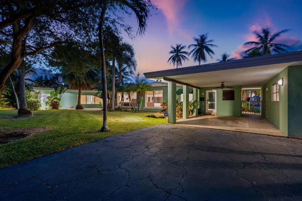 2605 RIVERSIDE DRIVE Pompano Beach, FL 33062